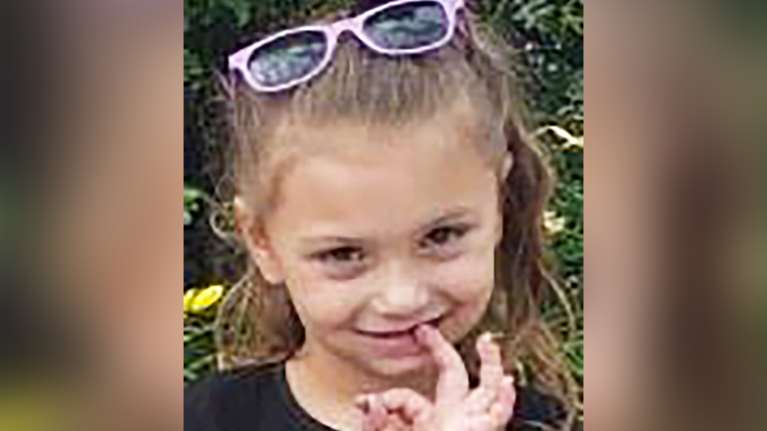 Σοκ στις HΠΑ: Έκρυβαν 6χρονη σε μυστικό δωμάτιο από το 2019 – Βρέθηκε καλά στην υγεία της