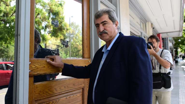 Πολάκης κατά Μητσοτάκη: "Εσύ δεν έλεγες πως δεν υπάρχει πολιτική ευθύνη χωρίς παραίτηση;"