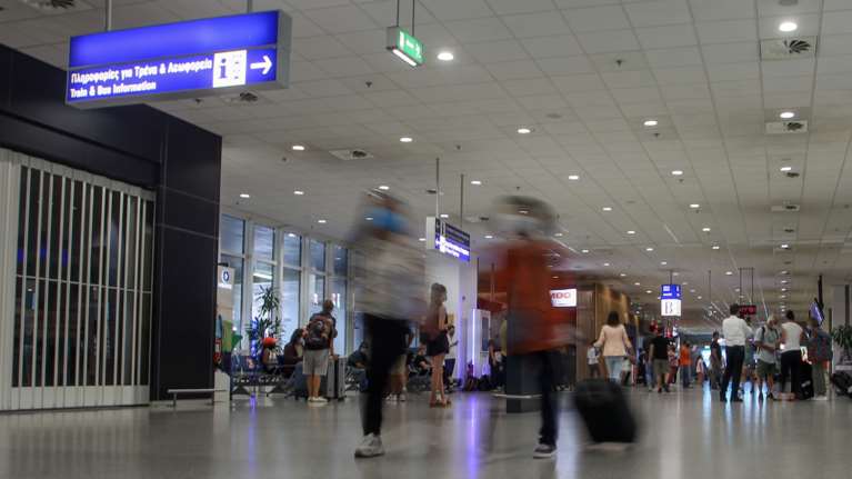 Lockdown: Τι ισχύει στις πτήσεις εσωτερικού και εξωτερικού από αύριο Δευτέρα 9 Νοεμβρίου 2020