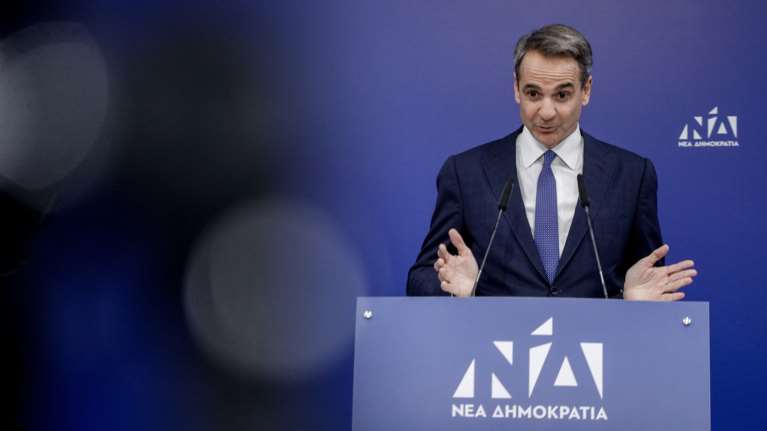 O Mητσοτάκης έβαλε το δίλημμα των εκλογών και έστειλε μήνυμα σε "ιδιωτικά συμφέροντα" για τις υποκλοπές