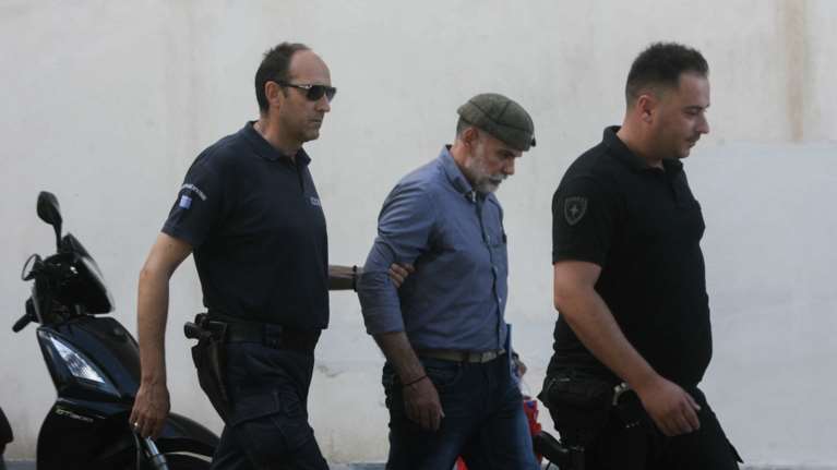 Αποφυλάκιση Κορκονέα: Διάβημα της οικογένειας Γρηγορόπουλου στον Άρειο Πάγο - Παρακρατικούς μηχανισμούς καταγγέλλει η Κωνσταντοπούλου