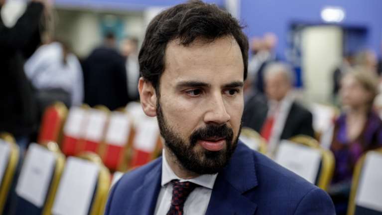 Απαντήσεις για τις αποκαλύψεις Σκουρλέτη περί αριστερών τρολ ζητά η ΝΔ: &quot;Επταήμερη αφωνία για το δυσώδες κύκλωμα&quot;