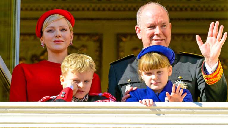 Γενέθλια για τα πριγκιπόπουλα του Μονακό: Γιατί αν και η Γκαμπριέλα γεννήθηκε πρώτη, δεν είναι η διάδοχος