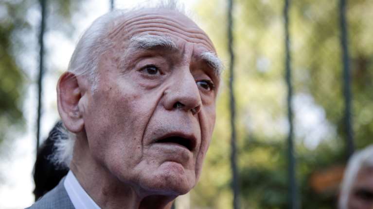 Σε κρίσιμη κατάσταση στο Σισμανόγλειο ο Ακης Τσοχατζόπουλος - Εξετάζεται για κορονοϊό