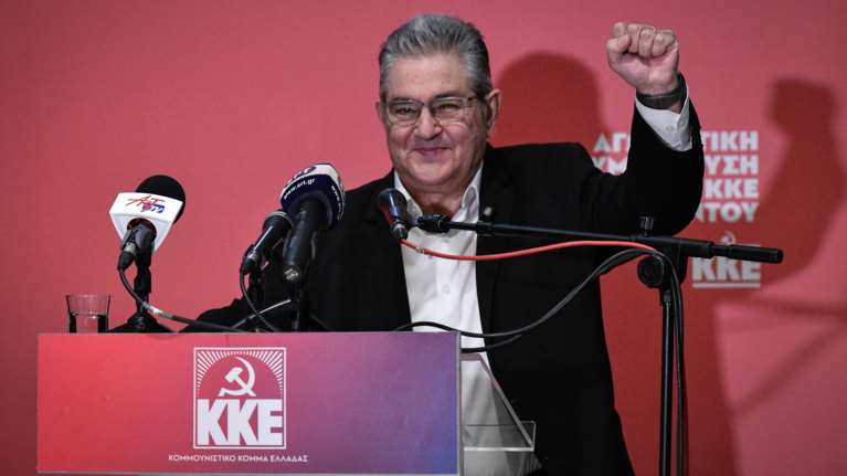 Κουτσούμπας: Δεν είμαι σίγουρος αν ο ΣΥΡΙΖΑ νιώθει περισσότερο πολιτικός απόγονος του Πλαστήρα ή του Παπάγου