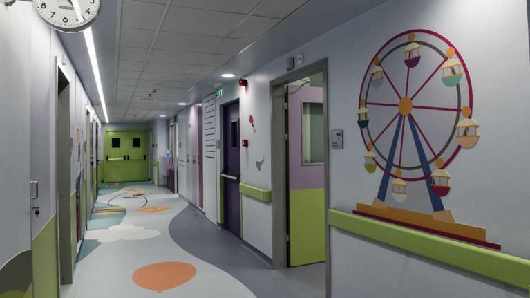 Θρήνος για το 8χρονο αγοράκι που πέθανε από στρεπτόκοκκο - Οι απεγνωσμένες προσπάθειες των γιατρών να το σώσουν [βίντεο]