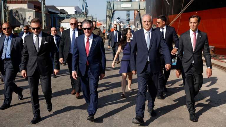 Συνάντηση Θεοδωρικάκου - Μπέργκαμ: &quot;Στρατηγική συνεργασία με τις ΗΠΑ και στη ναυπηγική βιομηχανία&quot;