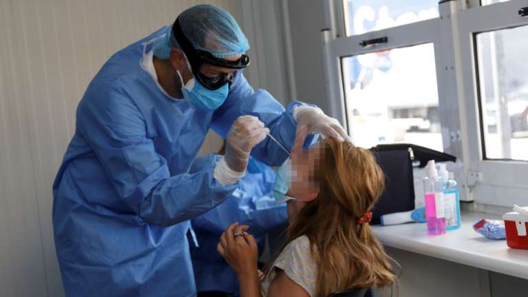 Κορονοϊός - Νέα έρευνα: Η έλλειψη βιταμίνης D πιθανώς σχετίζεται με αυξημένο κίνδυνο λοίμωξης