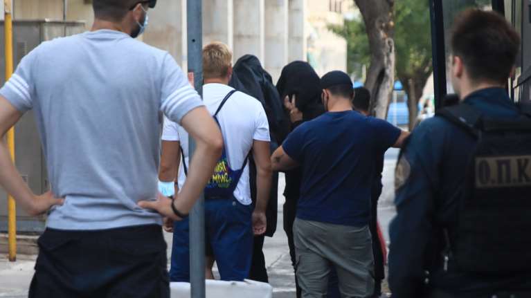 Ν. Φιλαδέλφεια: Πέντε νέες συλλήψεις Κροατών στην Ηγουμενίτσα - Προσπάθησαν να μπουν σε πλοίο για Ιταλία