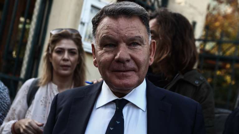 Κούγιας σε Παπαχλιμίντζο: Νομίζετε ότι δεν θα σας δείρουν άμα βγείτε έξω; [βίντεο]