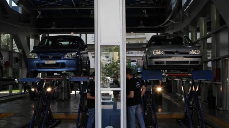 Επαναλειτουργούν τα ΚΤΕΟ από τις 4 Μαΐου - Με αυστηρούς κανόνες