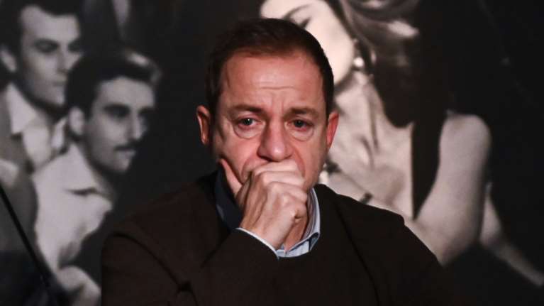 Δημήτρης Λιγνάδης: Παρουσιάστηκε αυτοβούλως στη ΓΑΔΑ - Δεν υπάρχει ένταλμα σύλληψής του