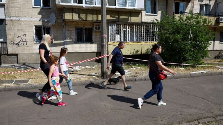 Ουκρανία: Νέα ρωσική πυραυλική επίθεση στο Κίεβο - Τρεις νεκροί, ανάμεσά τους ένα παιδί