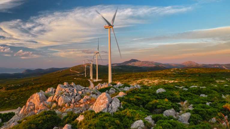 Amazon: Έργα αιολικής ενέργειας μεγάλης κλίμακας στην Ελλάδα- Συνολική επένδυση 1 δισ. δολάρια