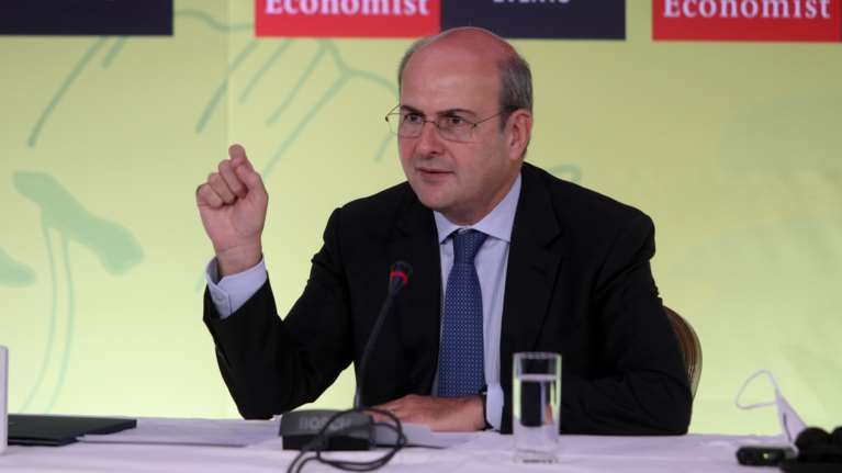 Επικουρικές συντάξεις - Χατζηδάκης: Μπορεί για τους νέους να είναι αυξημένες από 43% έως και 68%