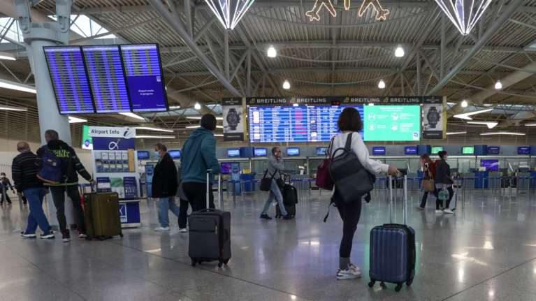 Κορονοϊός - Notam: Νέα μέτρα για τις πτήσεις εξωτερικού - Τι ισχύει μέχρι τις 24 Ιανουαρίου
