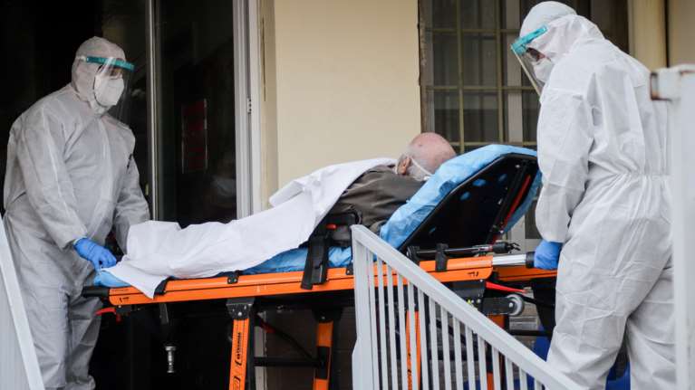 Κορονοϊός: Δεύτερος νεκρός στην κλινική &quot;Ταξιάρχαι&quot; στο Περιστέρι