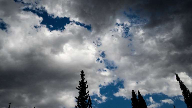 Μίνι καλοκαίρι με 30άρια μέχρι την Κυριακή- Έρχεται ψυχρό μέτωπο την επόμενη εβδομάδα, πέφτει η θερμοκρασία