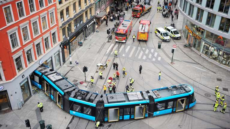 Νορβηγία: Τραμ "εισέβαλε" σε κατάστημα στο κέντρο του Όσλο - 4 τραυματίες [εικόνες - βίντεο]