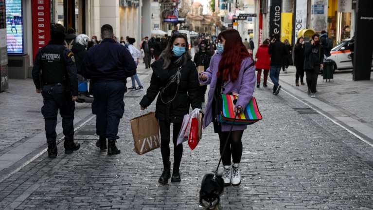 Εξαδάκτυλος: Θα αναθεωρηθεί η χαλάρωση των μέτρων αν συνεχίσει η αυξητική τάση των κρουσμάτων [Βίντεο]