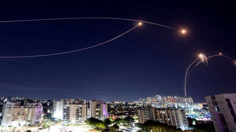 Iron Dome: Τα τρία στάδια ανάπτυξης του ελληνικού &quot;ατσάλινου θόλου&quot; - Ως το καλοκαίρι του 2026 η ολοκλήρωσή του