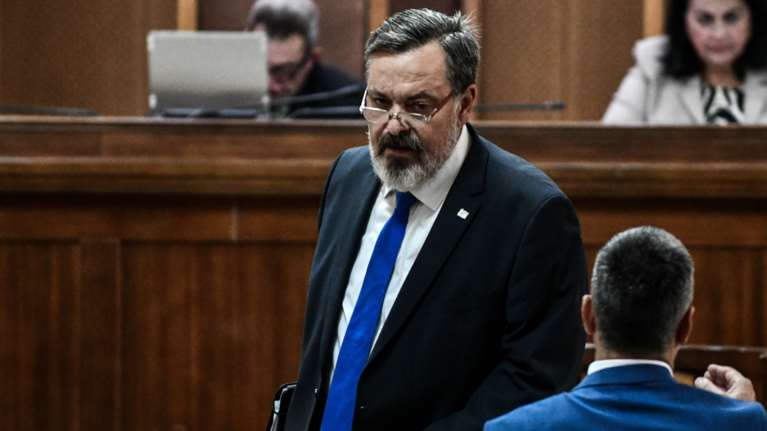 Πρωτοφανές: Ο καταζητούμενος Χρήστος Παππάς εμφανίστηκε και έδωσε συνέντευξη στον Στέφανο Χίο: &quot;Δεν παραδίνομαι&quot;