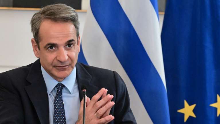 Μπόνους 15% στους δημοσίους υπαλλήλους ανακοίνωσε ο Μητσοτάκης στο υπουργικό συμβούλιο