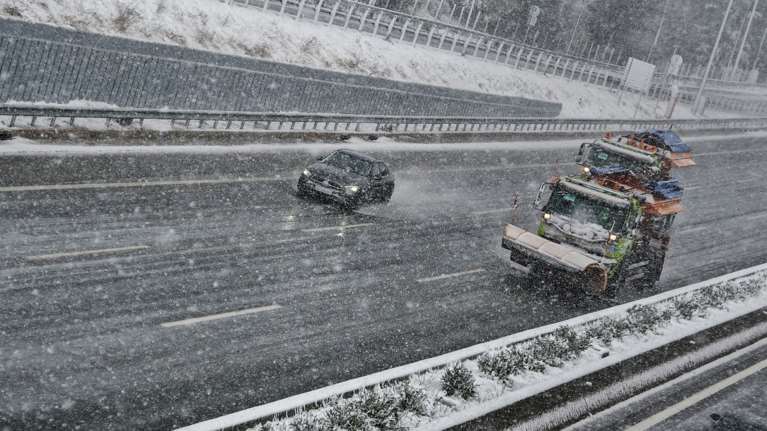 Κακοκαιρία Barbara: Απαγόρευση κυκλοφορίας φορτηγών στην Αθηνών – Λαμίας από τη γέφυρα Καλυφτάκη