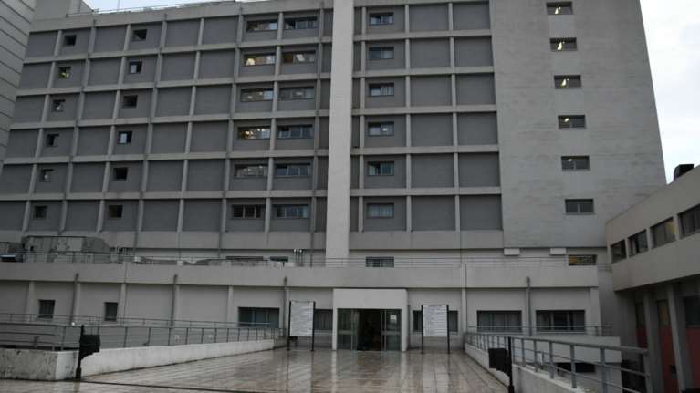 Νοσοκομείο Πάτρας: Ανεμβολίαστοι το 87% των νοσηλευομένων - Έκκληση Τζουβελέκη για εμβολιασμούς