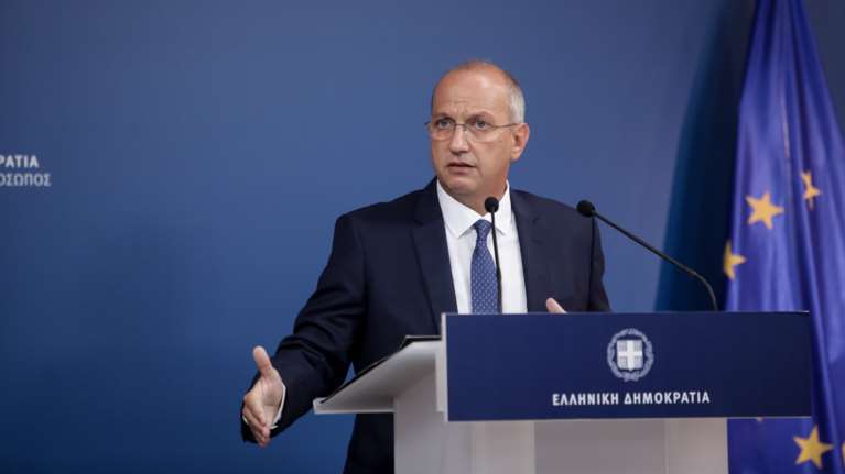 Κυβερνητικός εκπρόσωπος: Αδύναμος ο κ. Τσίπρας - Ξεπερασμένος και αγκυλωμένος στο παρελθόν