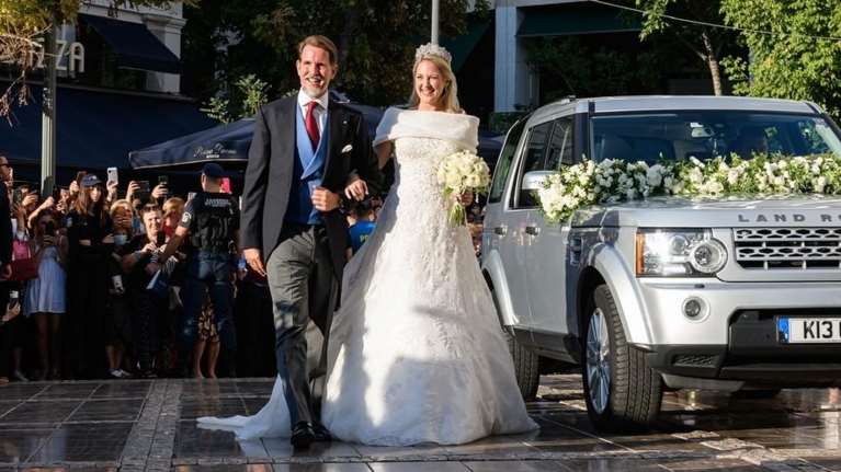 Οι ευχές του Παύλου Γλύξμπουργκ στην αδερφή του Θεοδώρα για τον γάμο της - "Αγάπη και καλή ζωή μαζί" [εικόνες]