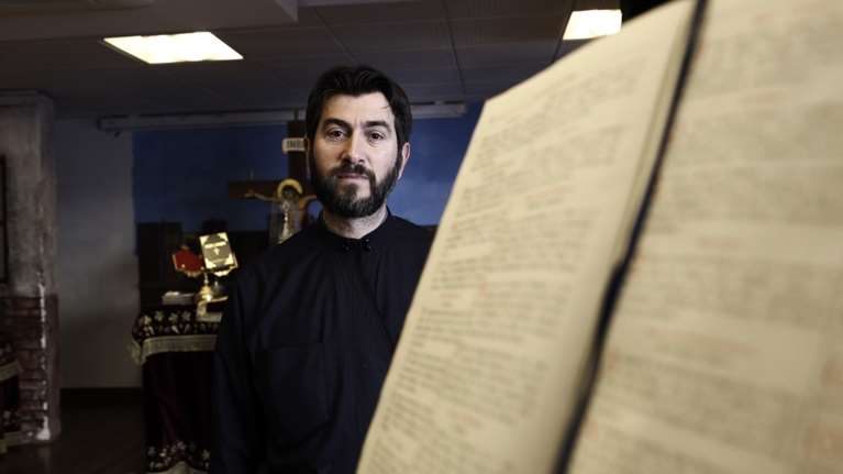 Πρώην εθελόντρια της Κιβωτού: "Όταν ανέφερα κακοποίηση στον π. Αντώνιο μου έβαλε τις φωνές- Μετά απολύθηκα" [Βίντεο]