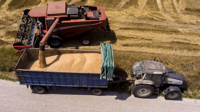 Προκαταβολή μέρους της επιστροφής ΕΦΚ στο αγροτικό πετρέλαιο για το 2024 -Τι προβλέπει η διάταξη που κατατέθηκε στη Βουλή