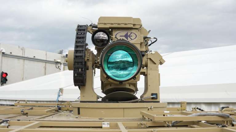 Το Ισραήλ εξελίσσει το Iron Beam και προειδοποιεί: "Μην μας προκαλείτε" - Πώς λειτουργεί το υπερόπλο με λέιζερ [βίντεο]