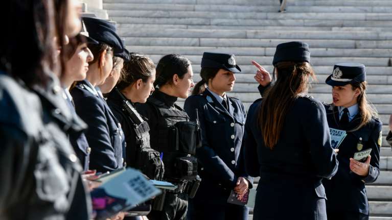 ΕΛΑΣ: Άδεια στις γυναίκες αστυνομικούς για γυναικολογικό έλεγχο - Μία ημέρα τον χρόνο