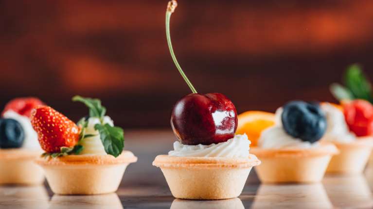 Εορτολόγιο: Ποιοι γιορτάζουν σήμερα Δευτέρα 7 Μαρτίου