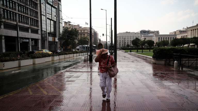 Κακοκαιρία Genesis: Καταιγίδες, χαλάζι και επικίνδυνα φαινόμενα - Πού θα &quot;χτυπήσει&quot; τις επόμενες ώρες