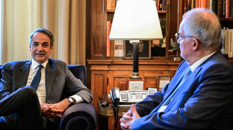 Μητσοτάκης για δημοσίους υπαλλήλους: Να επιβραβεύονται οι συνεπείς και να απομακρύνονται όσοι δεν ανταποκρίνονται