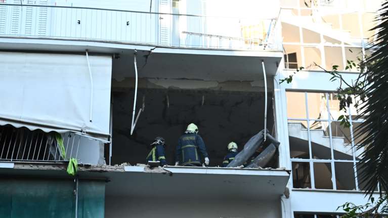 Αμπελόκηποι: Νεοτρομοκρατία βλέπουν οι Αρχές - Η &quot;τέλεια έκρηξη&quot; και οι πέντε ένοικοι της οδού Αρκαδίας