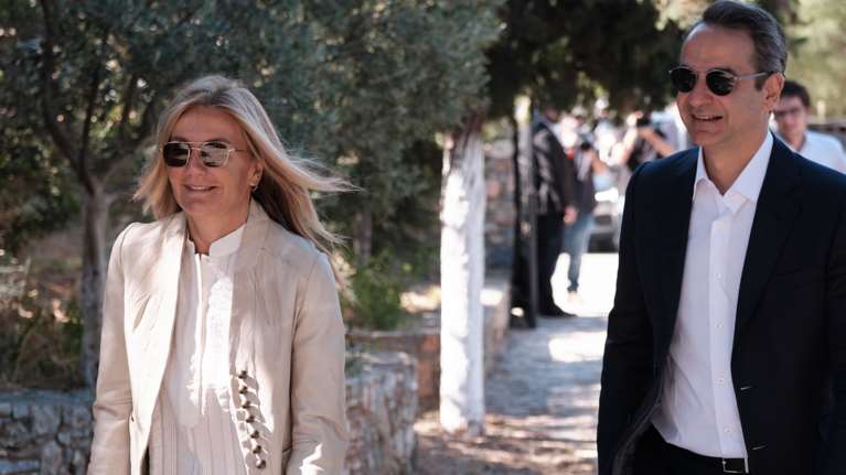 Κυριάκος και Μαρέβα Μητσοτάκη: Θα εμβολιαστούν κατά του κορονοϊού στις 28 Δεκεμβρίου στον Ευαγγελισμό