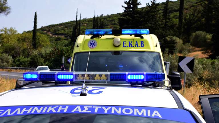 Θρίλερ στο Ρέθυμνο: 42χρονη βρέθηκε νεκρή σε παραλία – Δίπλα της κοιμόταν ο μεθυσμένος σύντροφός της