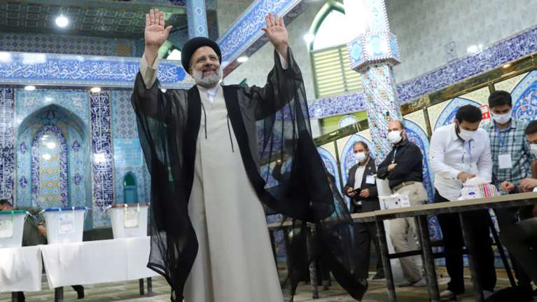 Ιράν: &quot;Εκδίκηση&quot; ορκίζεται το Ιράν για την δολοφονία ενός συνταγματάρχη των Φρουρών της Επανάστασης