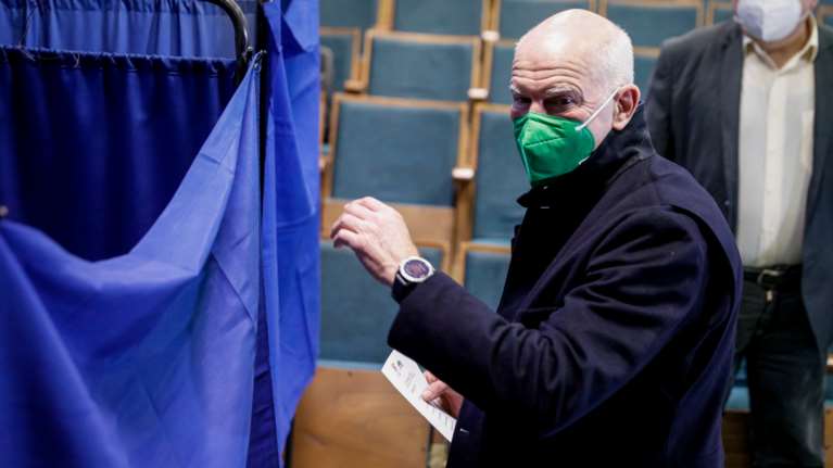 Γιώργος Παπανδρέου: &quot;Ο Ανδρέας Παπανδρέου ήταν άκαπνος;&quot; - Τι λέει για τις καταγγελίες στην ΕΔΕΚΑΠ [Βίντεο]