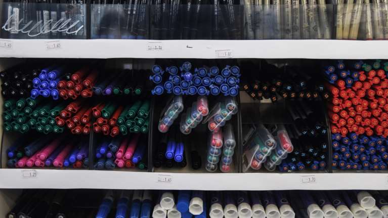 Πρόστιμο 230.000 ευρώ στην BIC - Πωλούσε σχολικά είδη παραβιάζοντας το πλαφόν