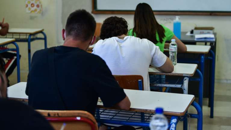 Αναστάτωση στα λύκεια: Κυβερνοεπίθεση στην Τράπεζα Θεμάτων - &quot;Αποκαταστάθηκε το πρόβλημα&quot;, λέει το υπουργείο Παιδείας