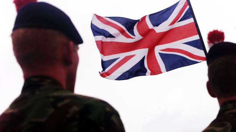 Ουκρανία: Η Βρετανία ετοιμάζεται να στείλει στρατεύματα για να συνδράμουν στον πόλεμο με τη Ρωσία