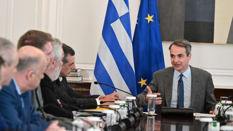 Μητσοτάκης σε θεσμικούς φορείς της Θεσσαλίας: Η δύσκολη δουλειά τώρα ξεκινά - Δεν θα εγκαταλείψουμε το βαμβάκι