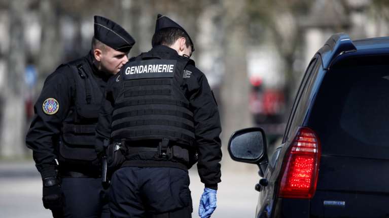 Δυσκολεύει η κατάσταση στη Γαλλία: Τέθηκε σε κατάσταση &quot;υγειονομικής έκτακτης ανάγκης&quot;