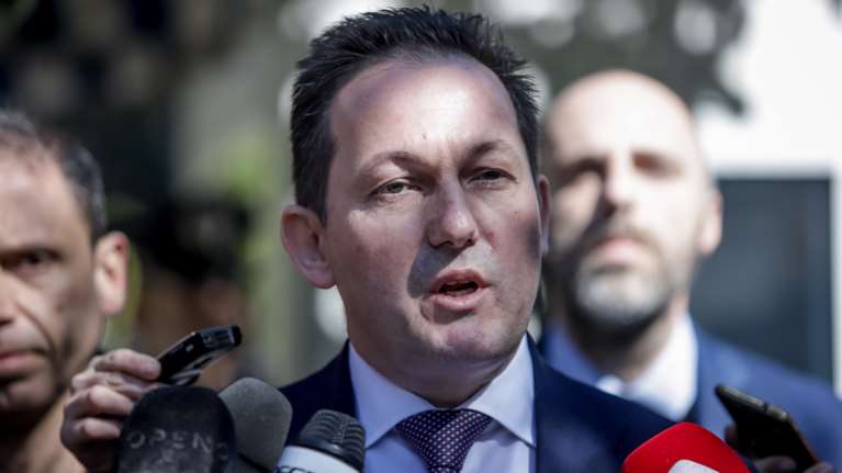 Προειδοποίηση Πέτσα: Αν χρειαστεί, θα προχωρήσομε σε πλήρη αποκλεισμό της κυκλοφορίας