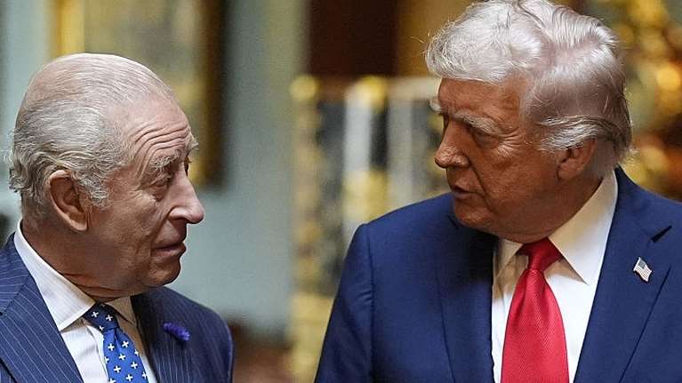 Η "σιωπηλή διπλωματία" του Καρόλου: Πώς υποχρέωσε τον Τραμπ να τα "μαζέψει" για τους Βρετανούς στο Αφγανιστάν